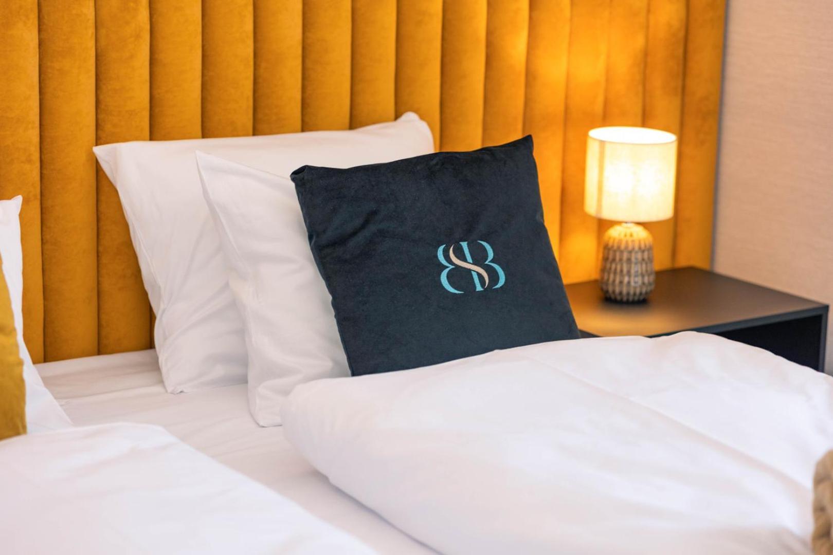 Boulevard Boutique Suites Леба Экстерьер фото